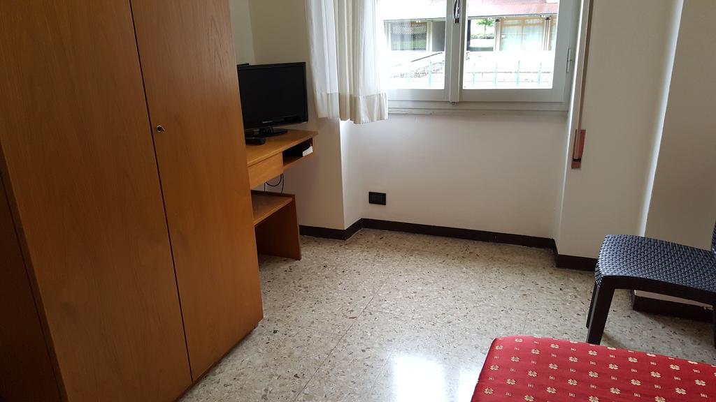 Hotel San Marco Bb Darfo Boario Terme ภายนอก รูปภาพ